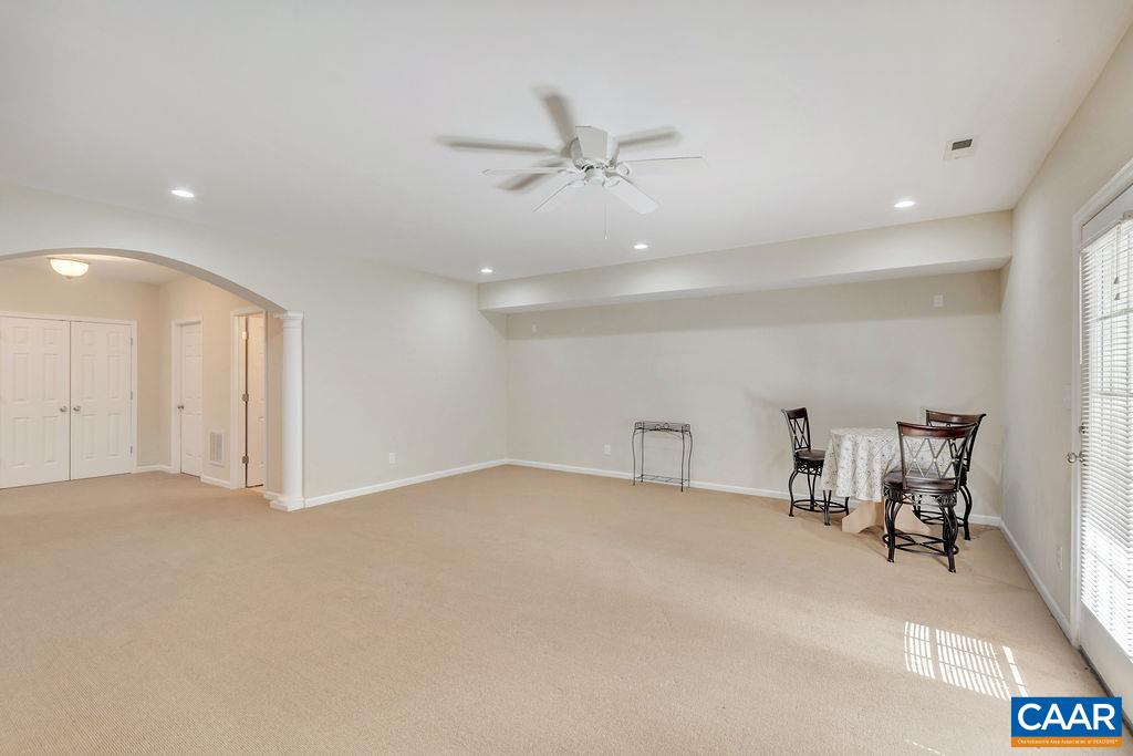 321 QUARRY RD