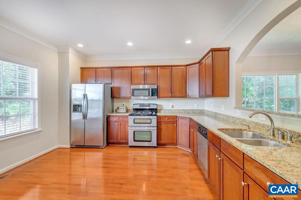 321 QUARRY RD
