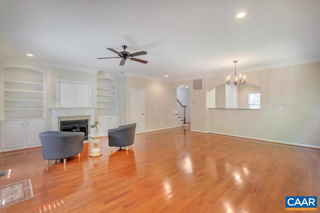 321 QUARRY RD