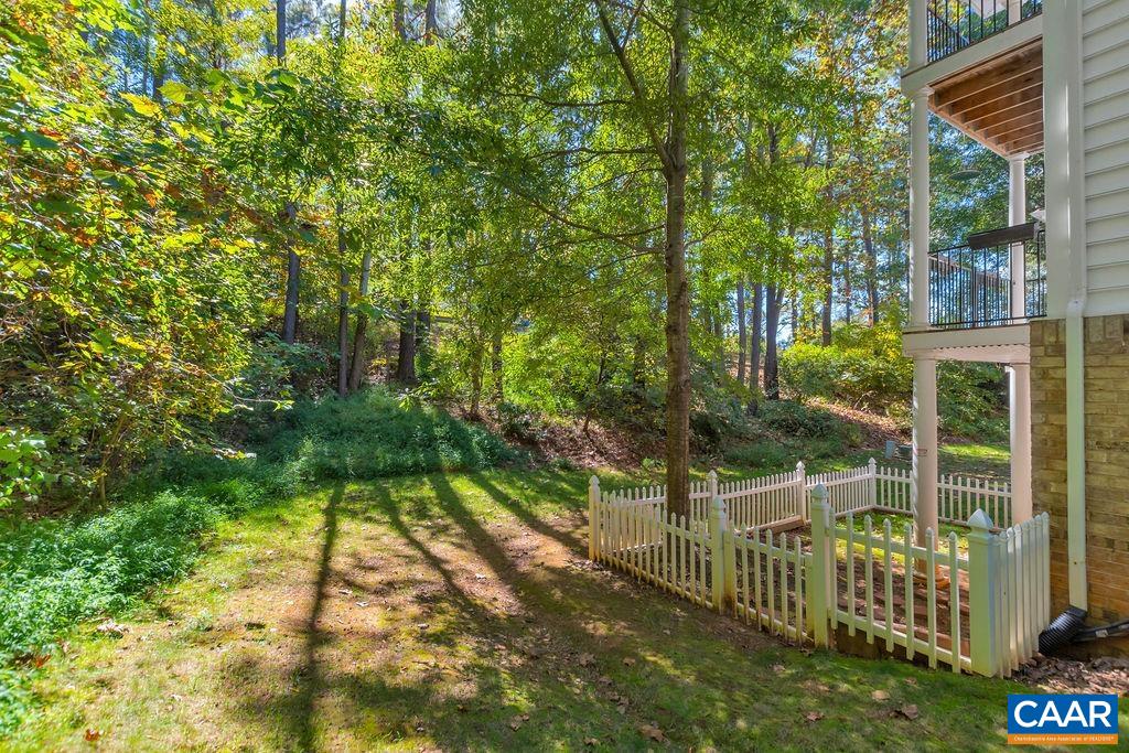 321 QUARRY RD