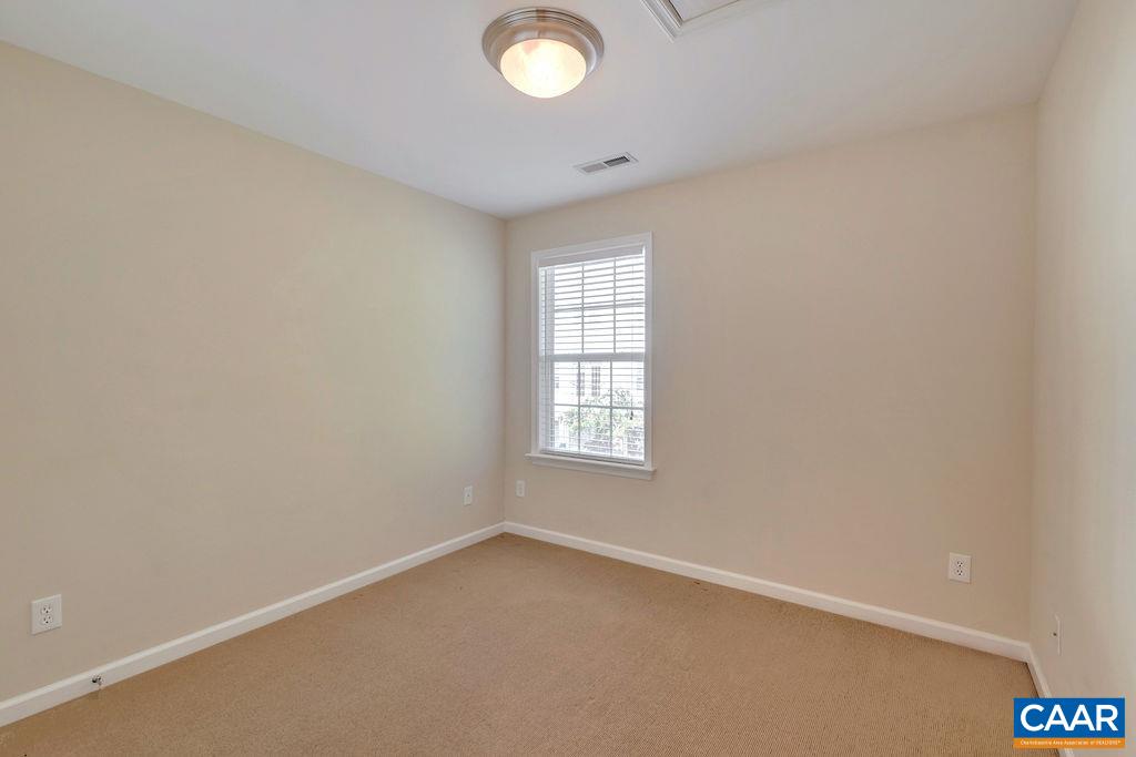 321 QUARRY RD