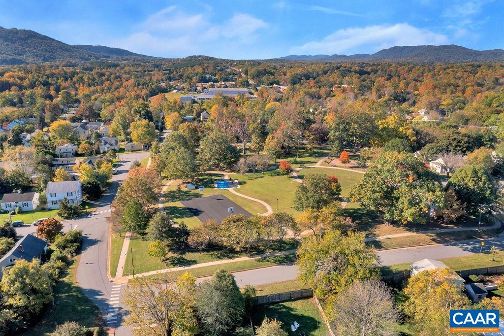321 QUARRY RD