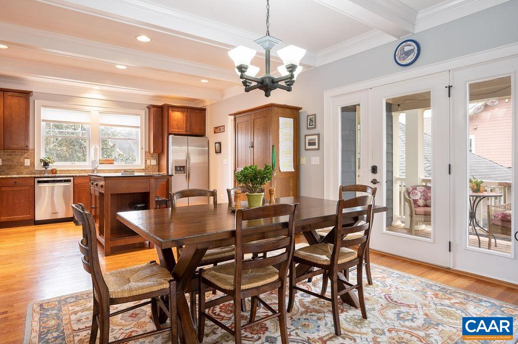 811 VILLAGE RD
