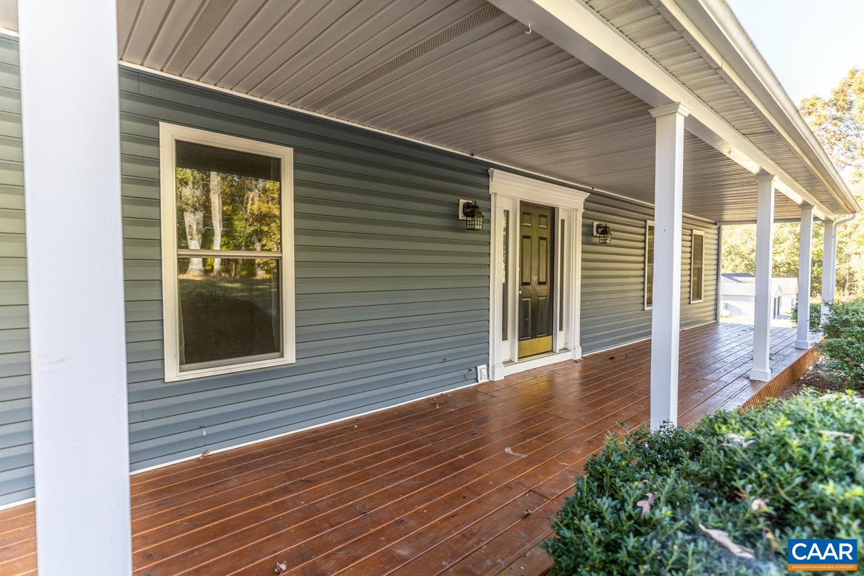 435 COURTHOUSE MOUNTAIN RD