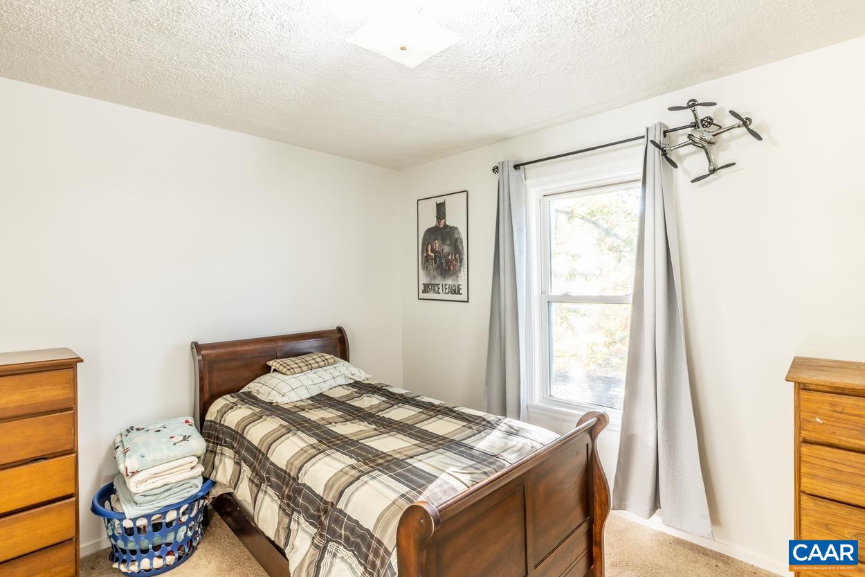 435 COURTHOUSE MOUNTAIN RD