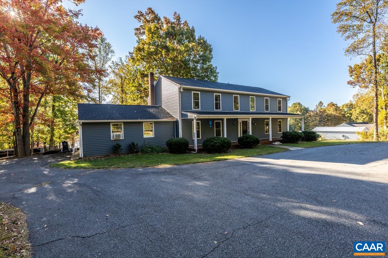 435 COURTHOUSE MOUNTAIN RD