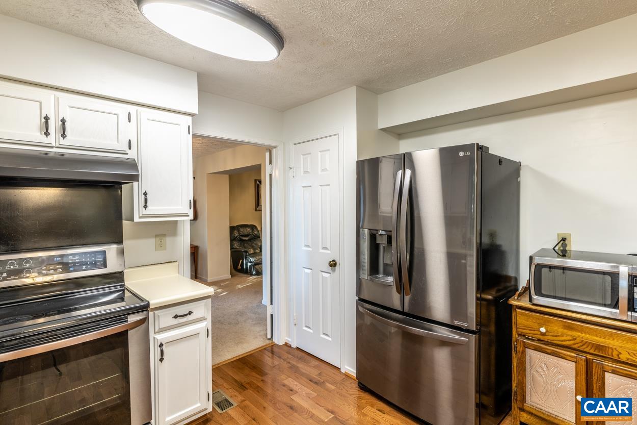 435 COURTHOUSE MOUNTAIN RD