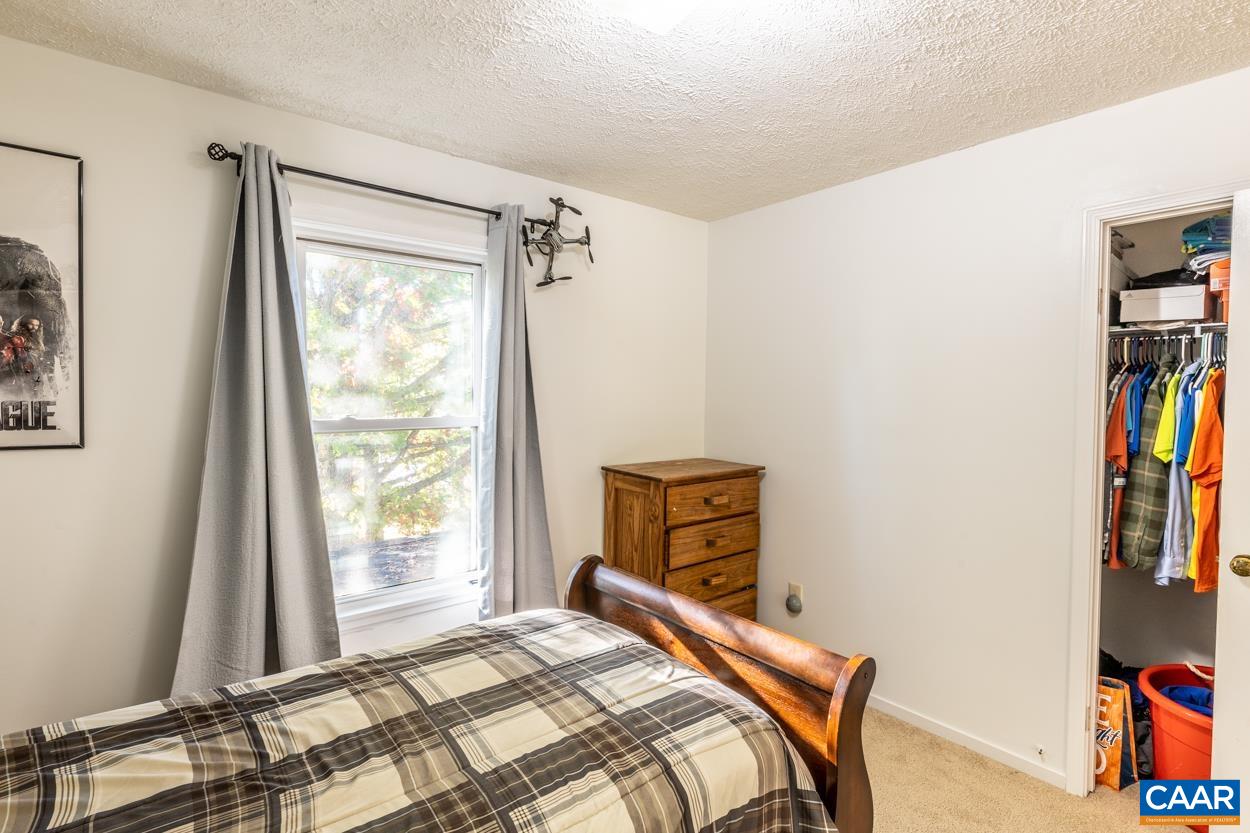 435 COURTHOUSE MOUNTAIN RD