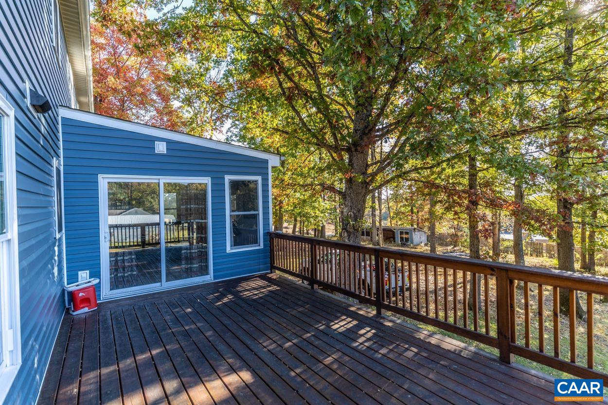 435 COURTHOUSE MOUNTAIN RD