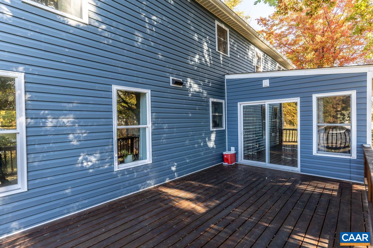 435 COURTHOUSE MOUNTAIN RD