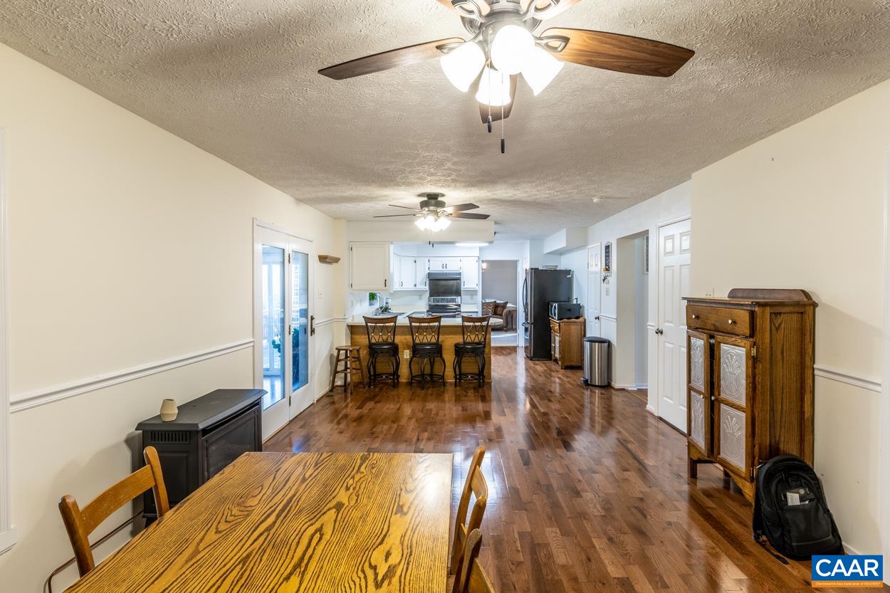 435 COURTHOUSE MOUNTAIN RD