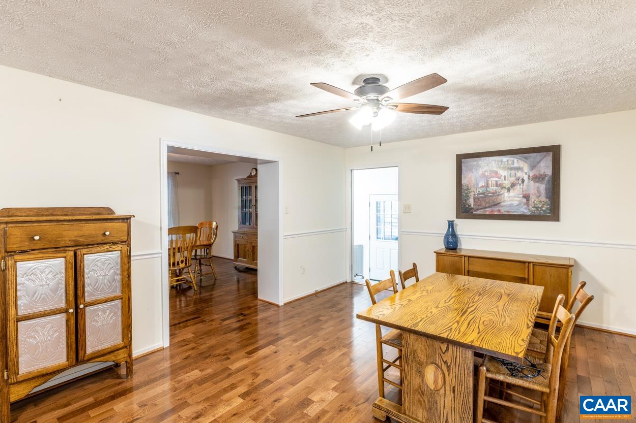 435 COURTHOUSE MOUNTAIN RD