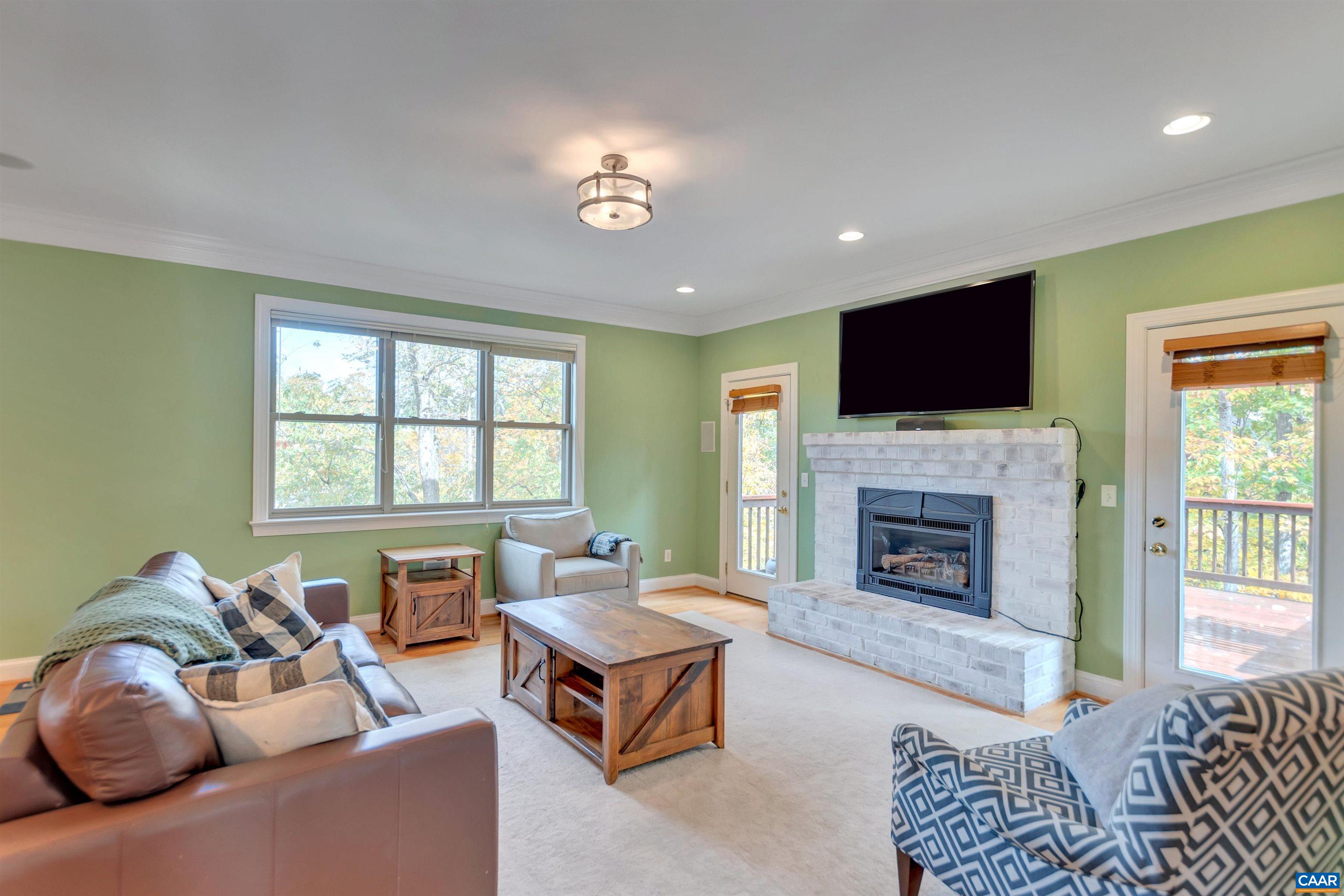 1781 STONEY CREEK DR