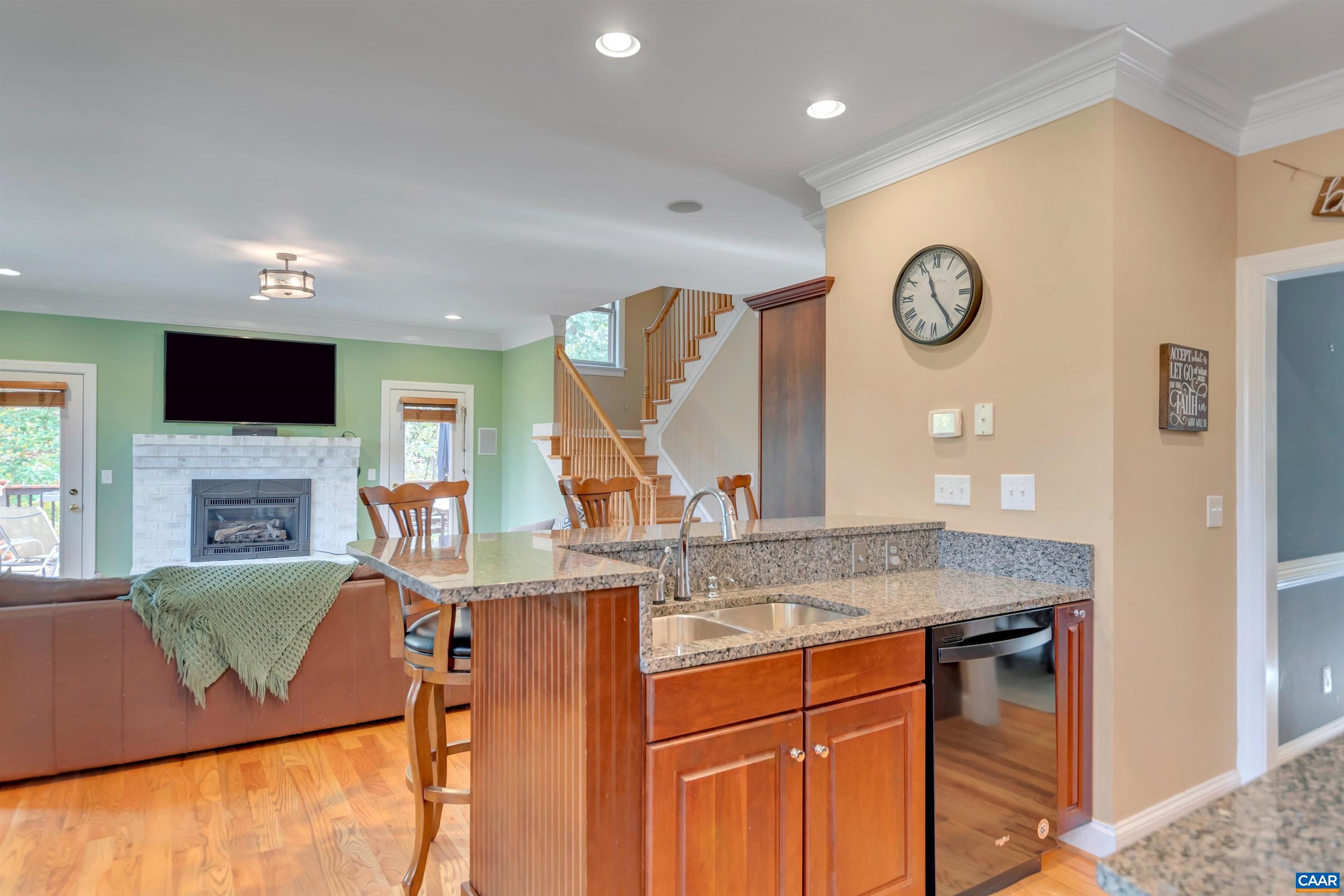 1781 STONEY CREEK DR