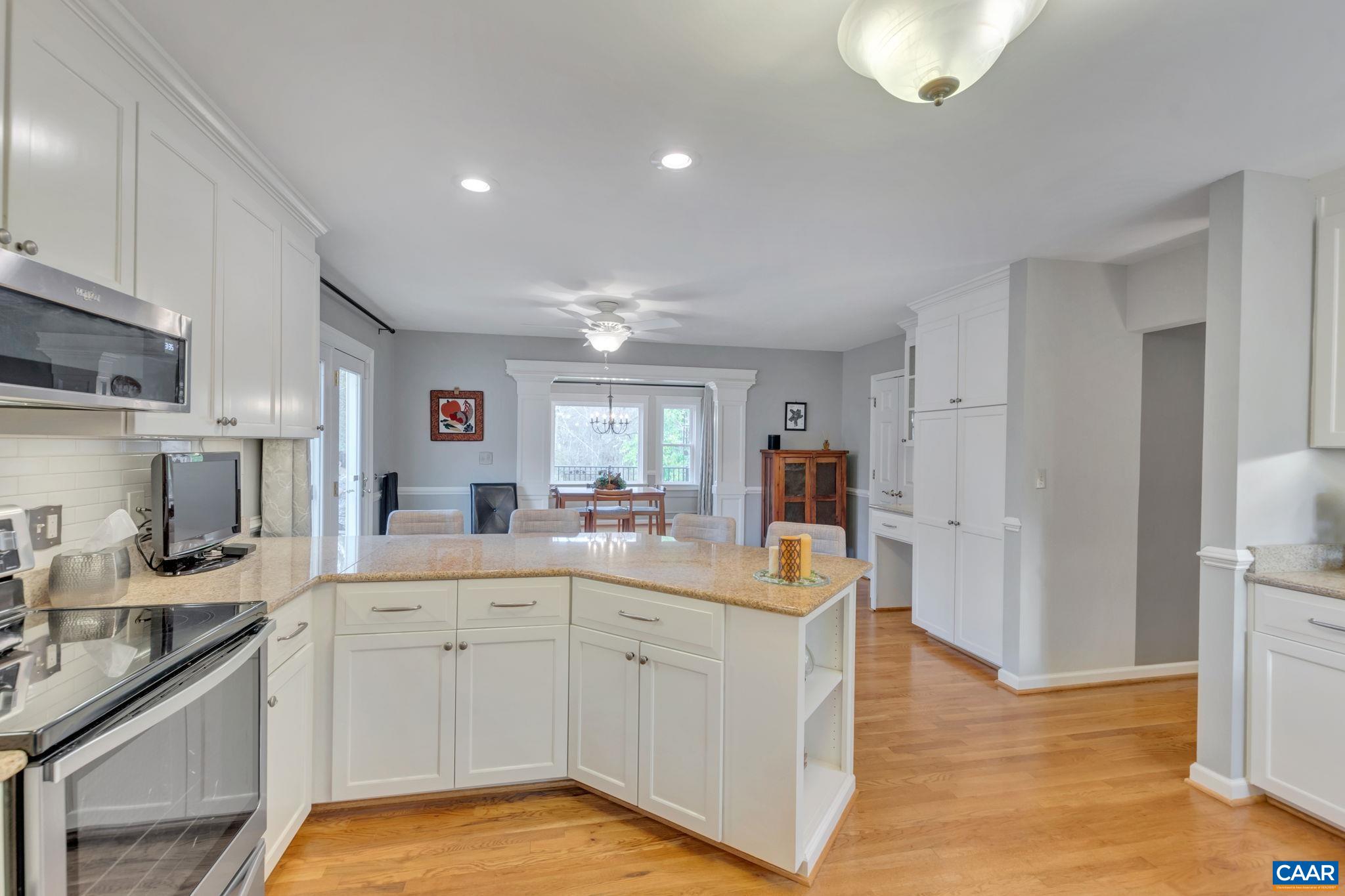 1950 TREMONT RD