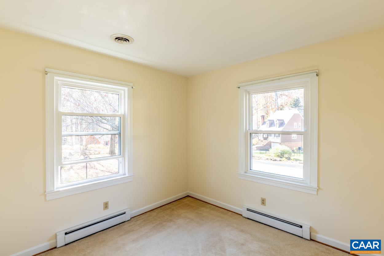 506 WESTMORELAND CT