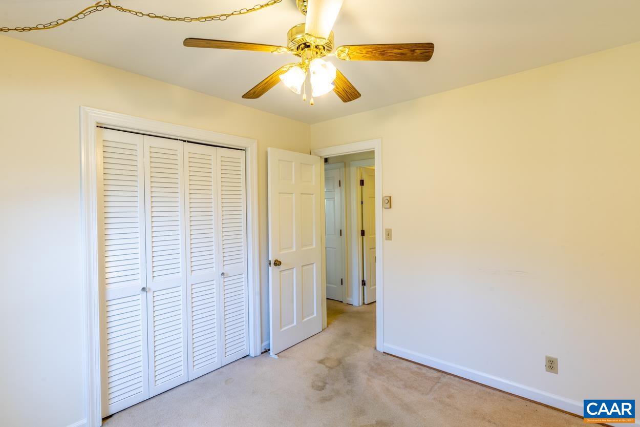 506 WESTMORELAND CT