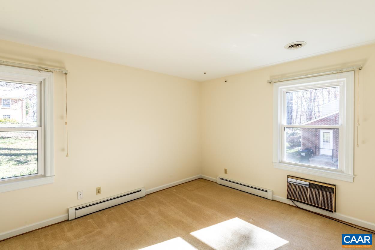 506 WESTMORELAND CT