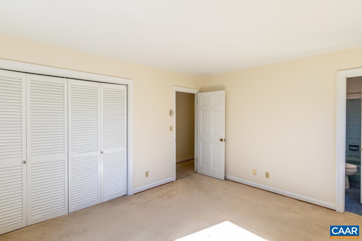 506 WESTMORELAND CT