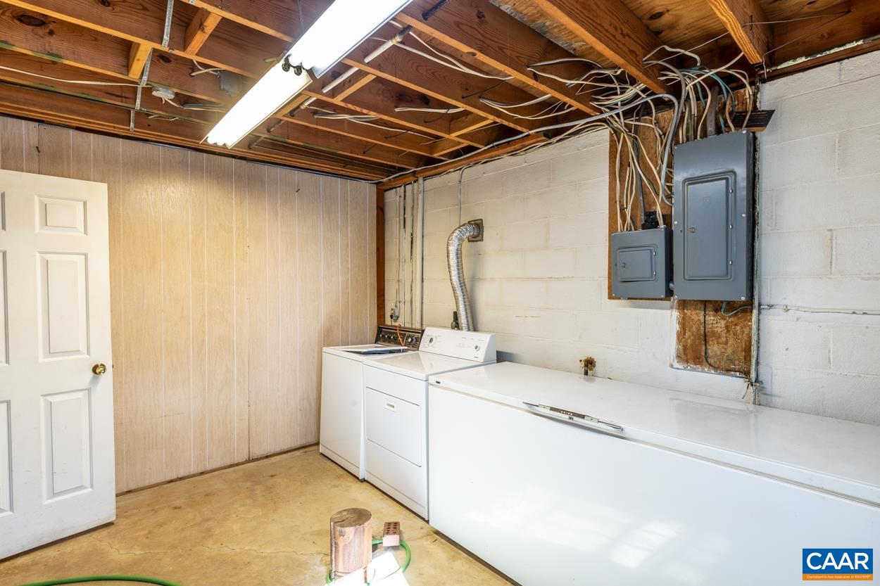 506 WESTMORELAND CT