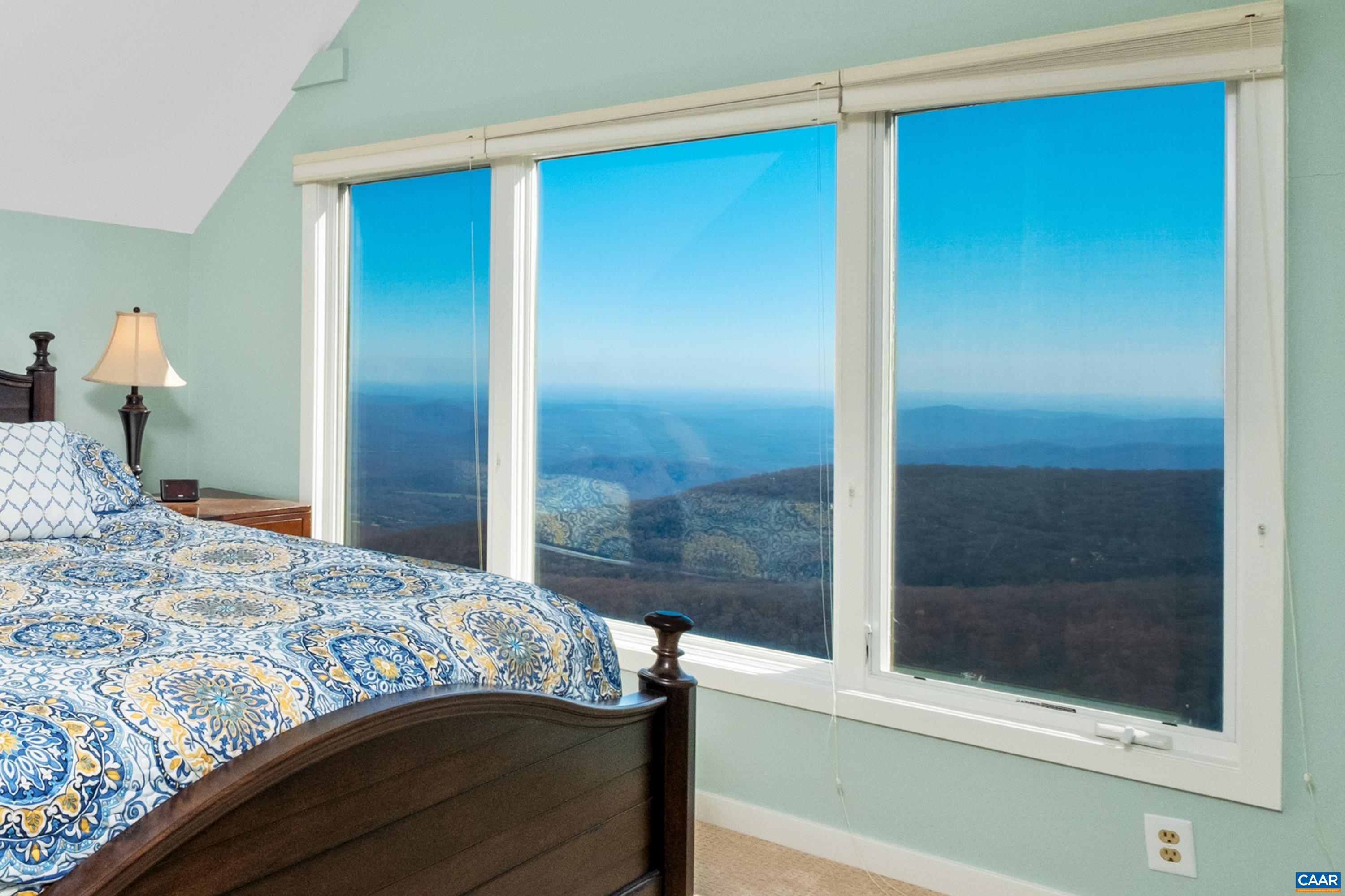 1615 OVERLOOK CONDOS Unit: 1615