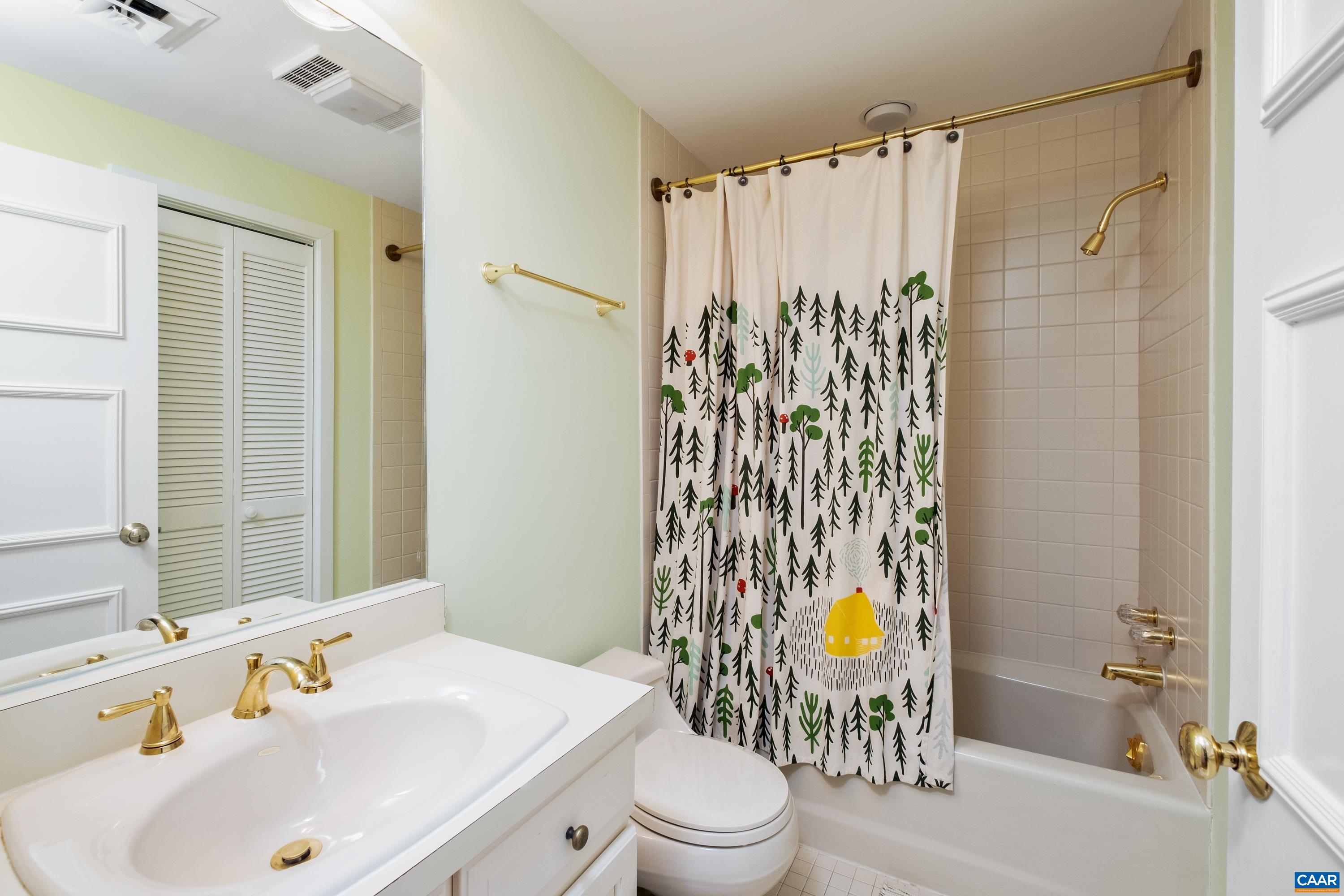 1615 OVERLOOK CONDOS Unit: 1615