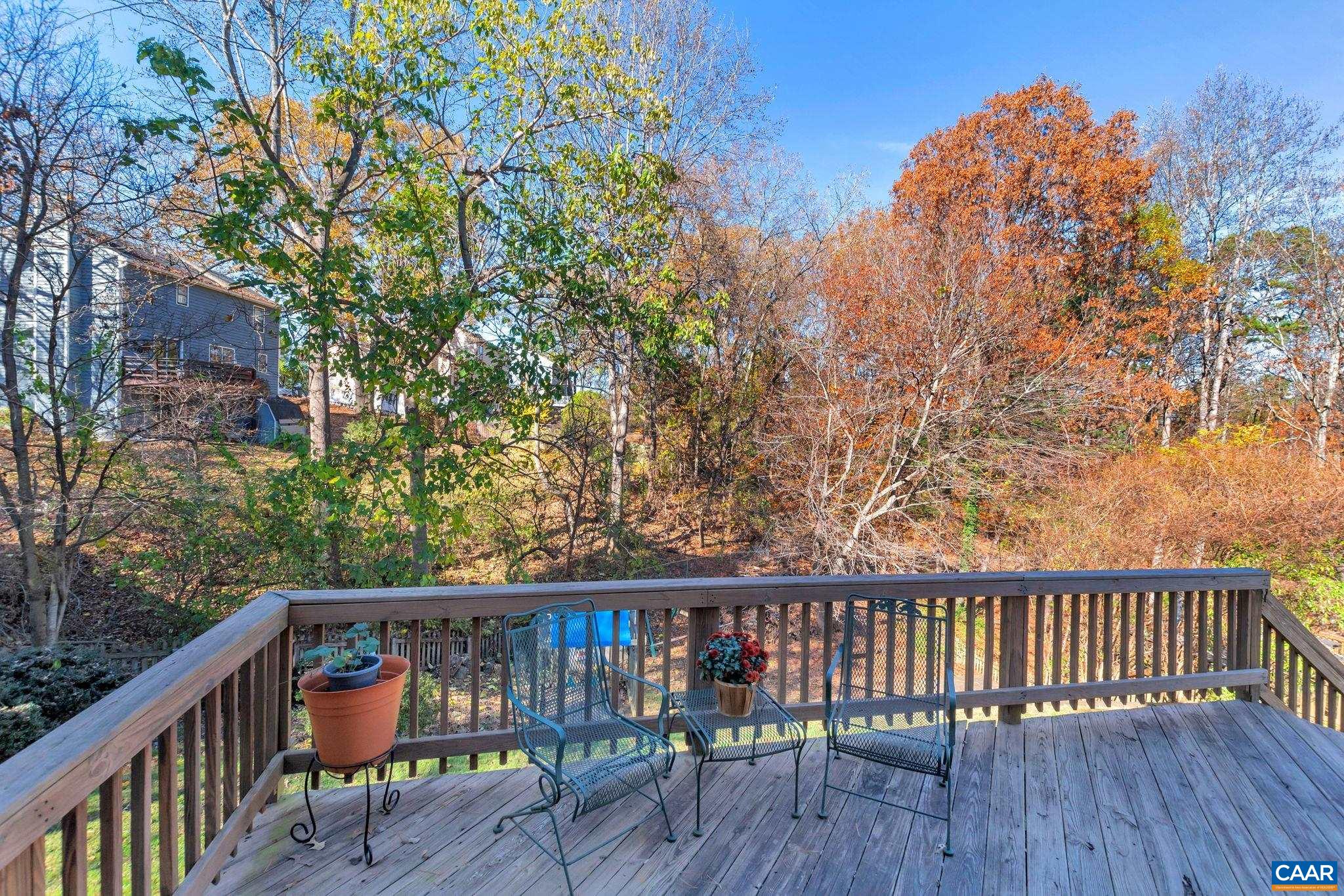 1642 OLD BROOK RD