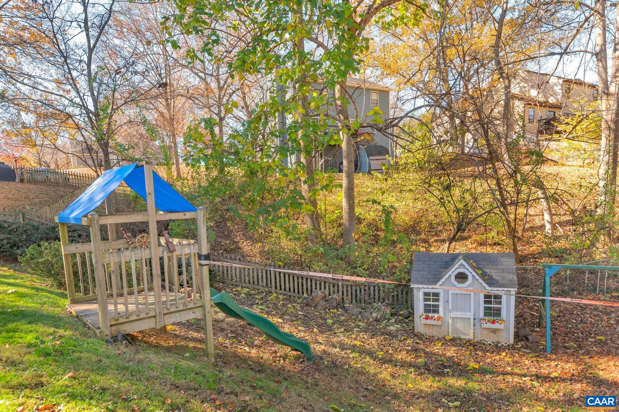 1642 OLD BROOK RD