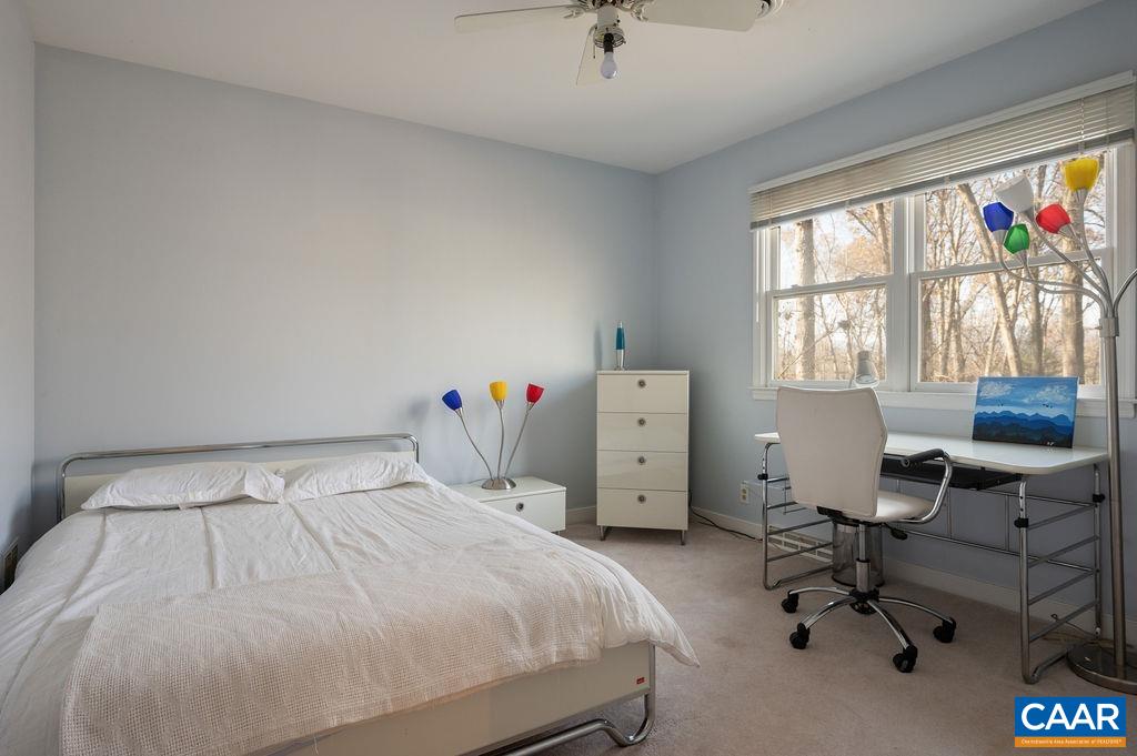 2584 CARDINAL RIDGE RD