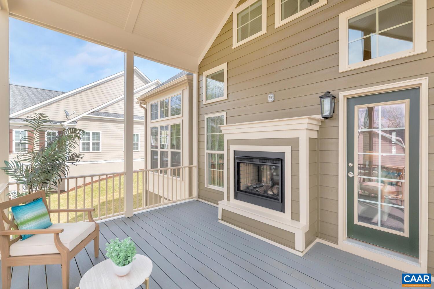 4005 MARIE CURIE CT