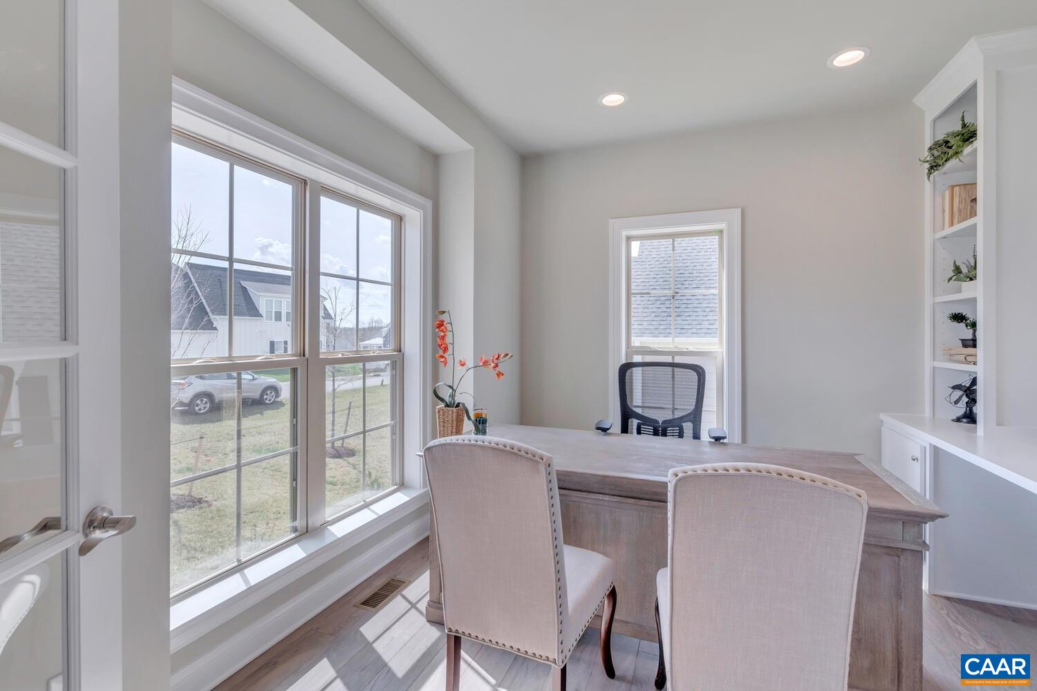 4005 MARIE CURIE CT
