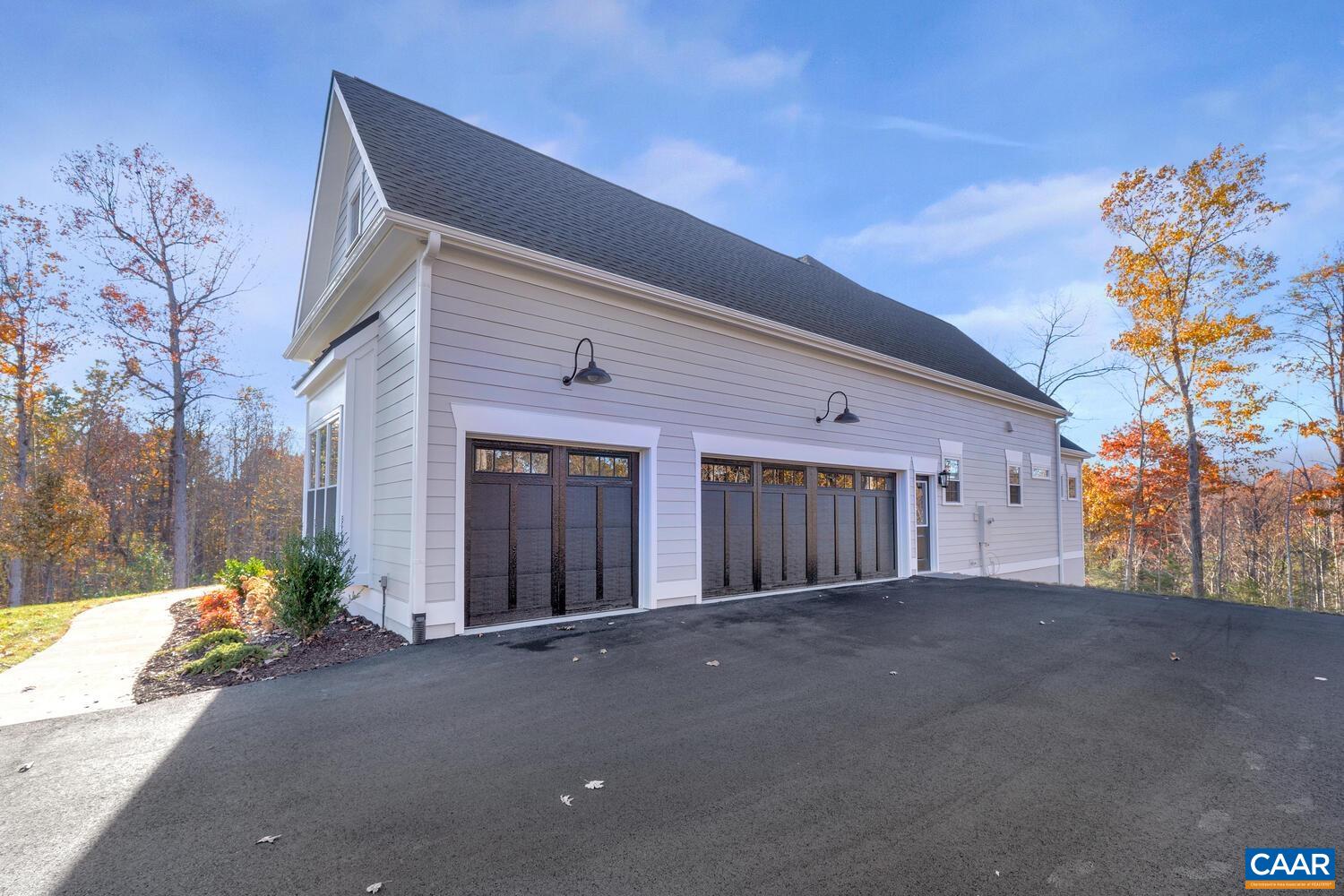 1160 CAMBRIDGE HILL LN