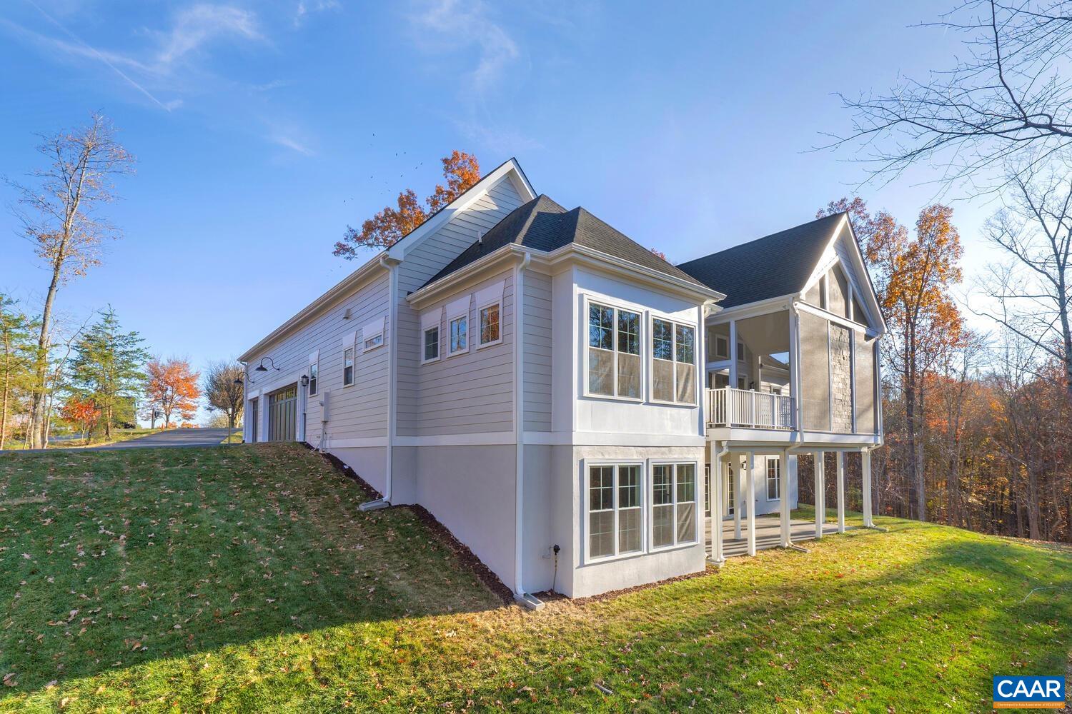 1160 CAMBRIDGE HILL LN
