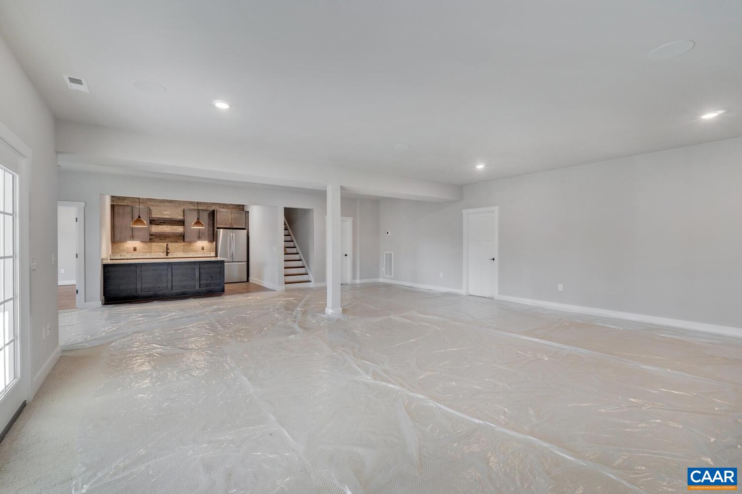1160 CAMBRIDGE HILL LN