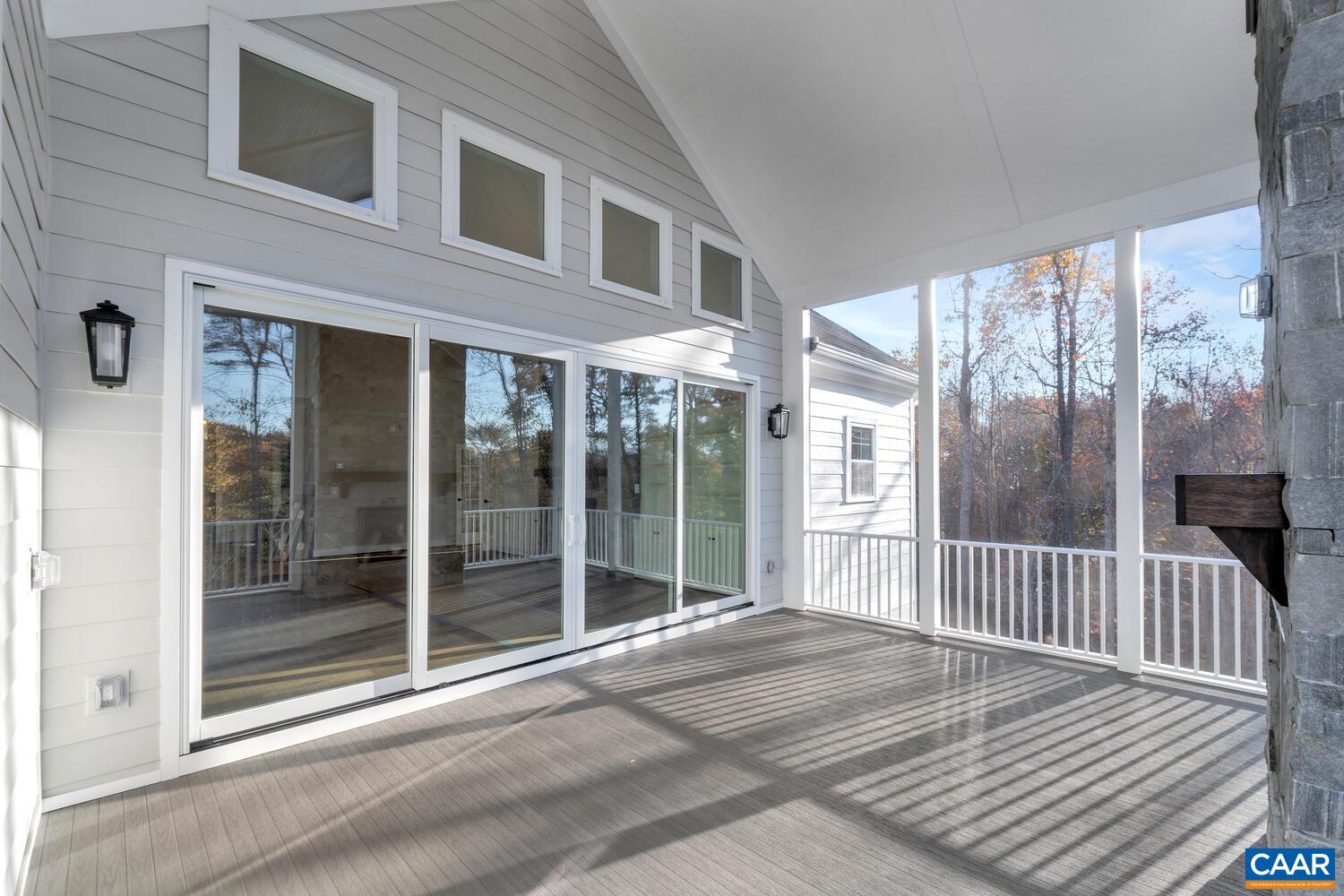 1160 CAMBRIDGE HILL LN