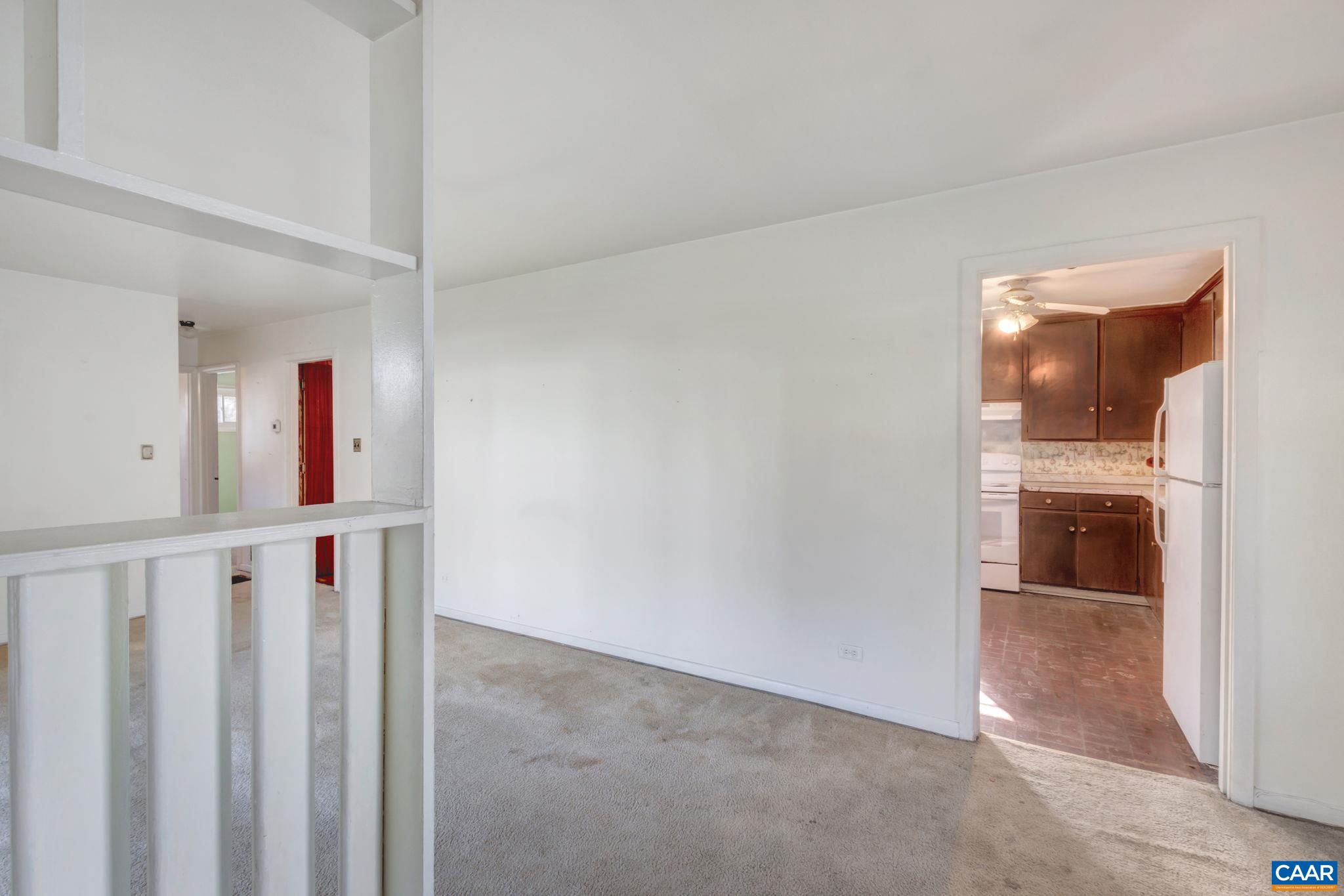 1514 CHERRY AVE