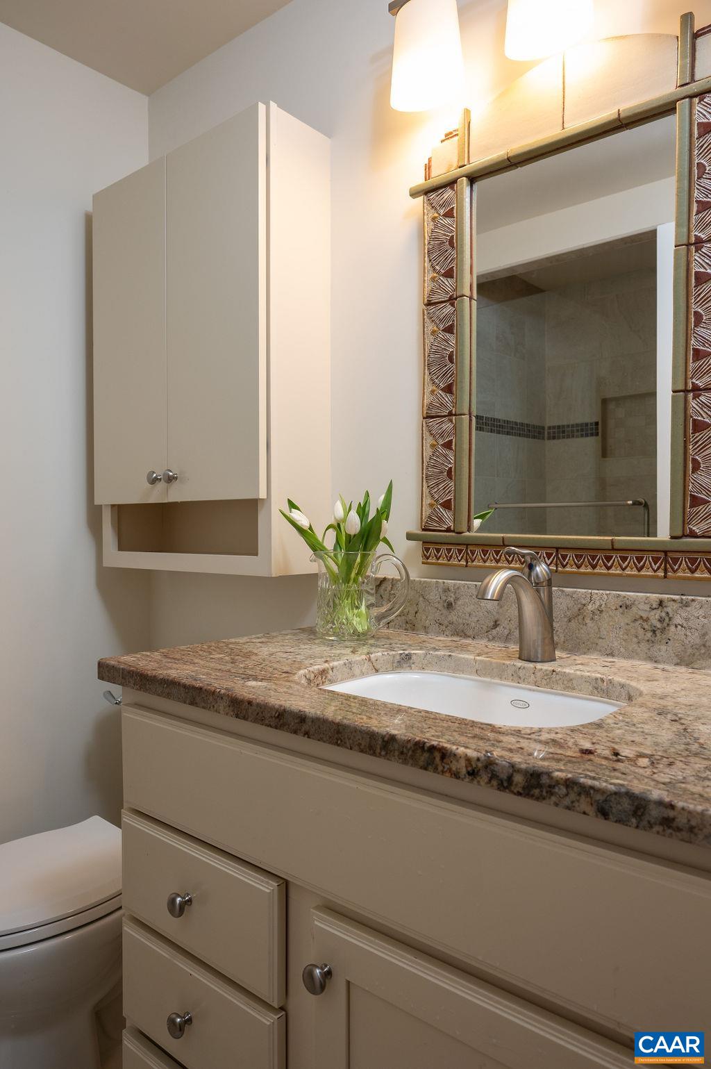 205 E JEFFERSON ST Unit: 3