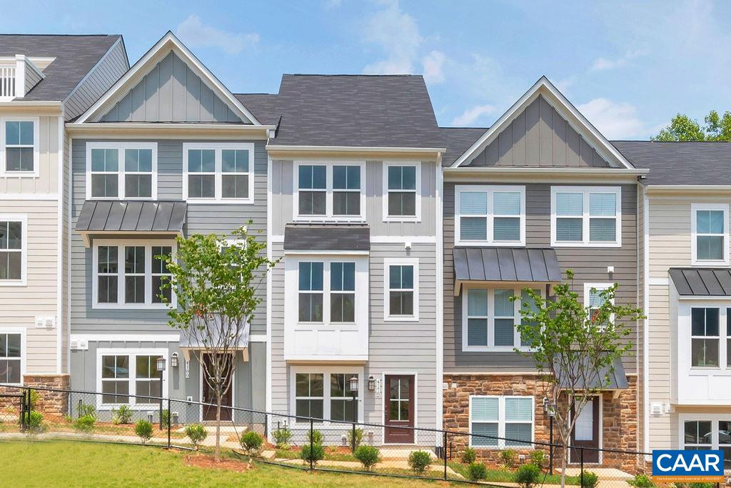 2023 DESOTO DR