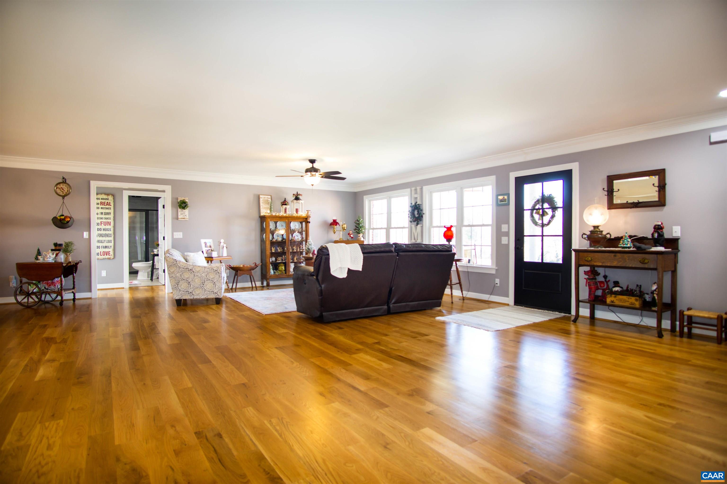 2322 ORANGE RD