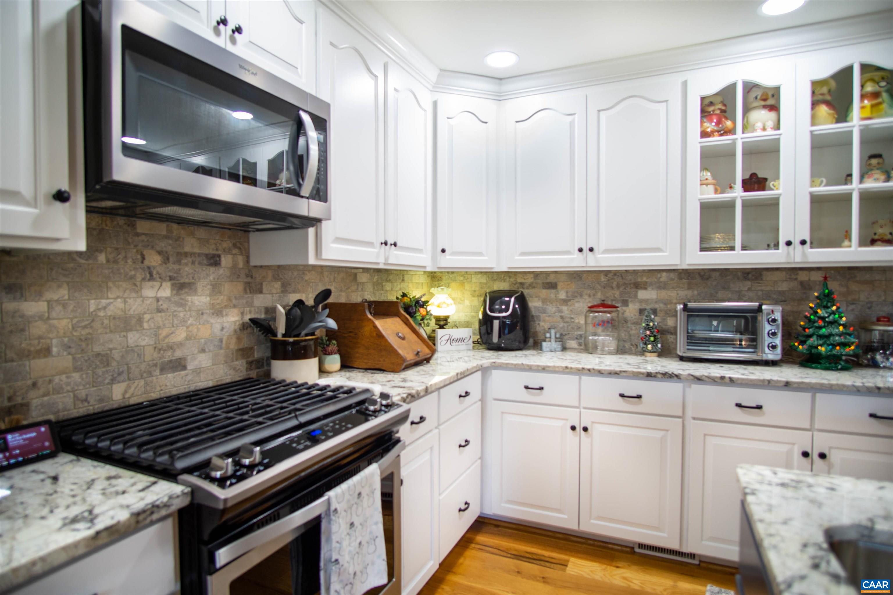 2322 ORANGE RD