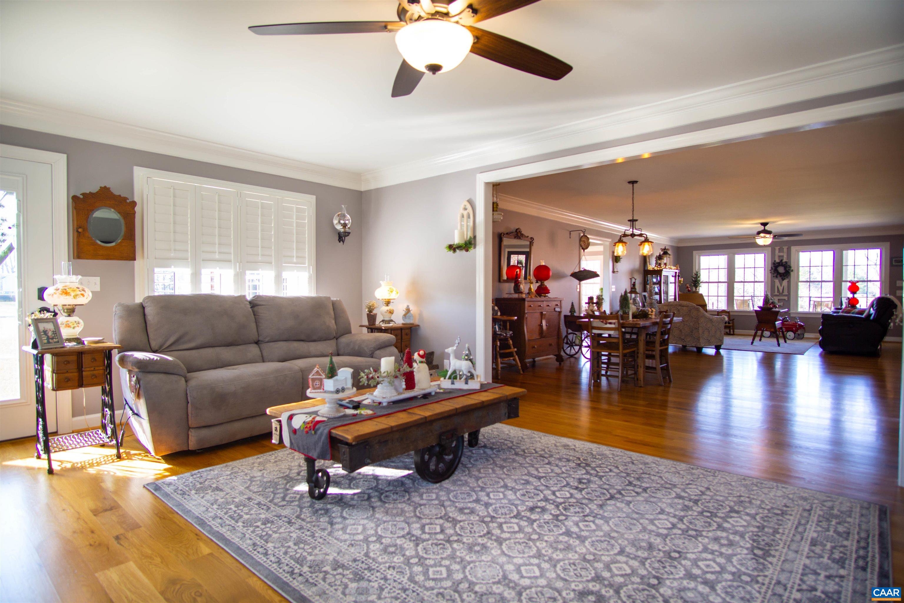 2322 ORANGE RD
