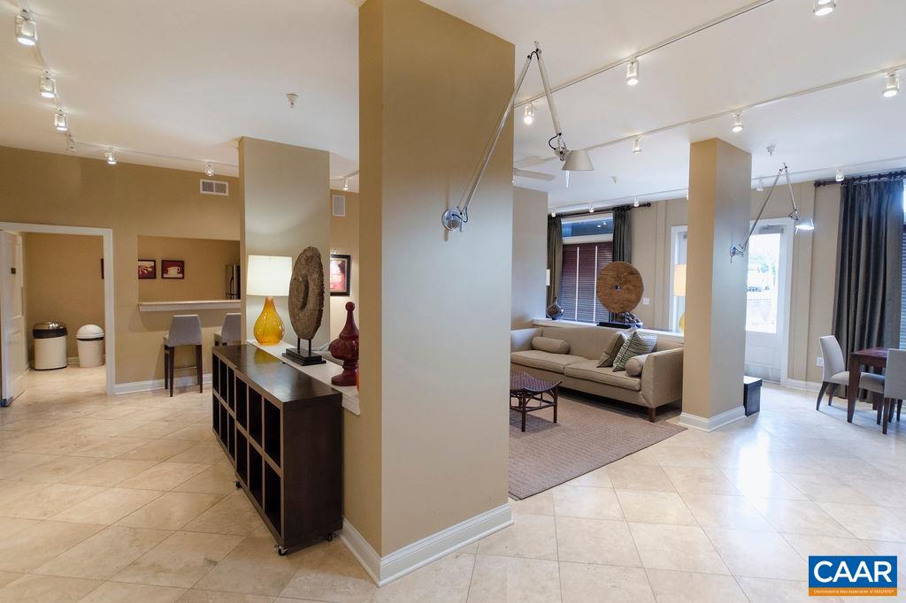 765 WALKER SQ Unit: 2D
