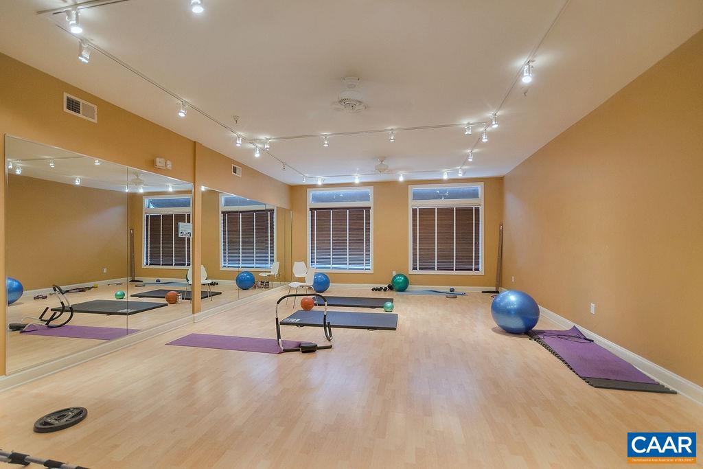 765 WALKER SQ Unit: 2D
