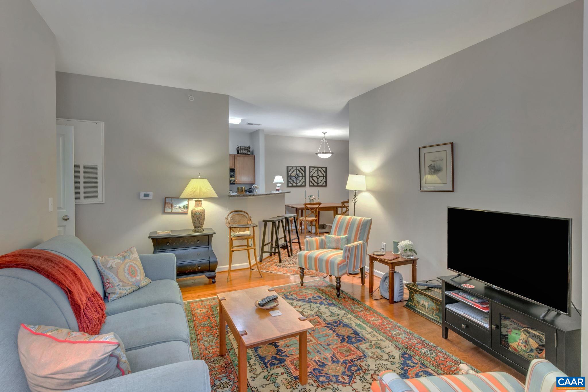 765 WALKER SQ Unit: 2D