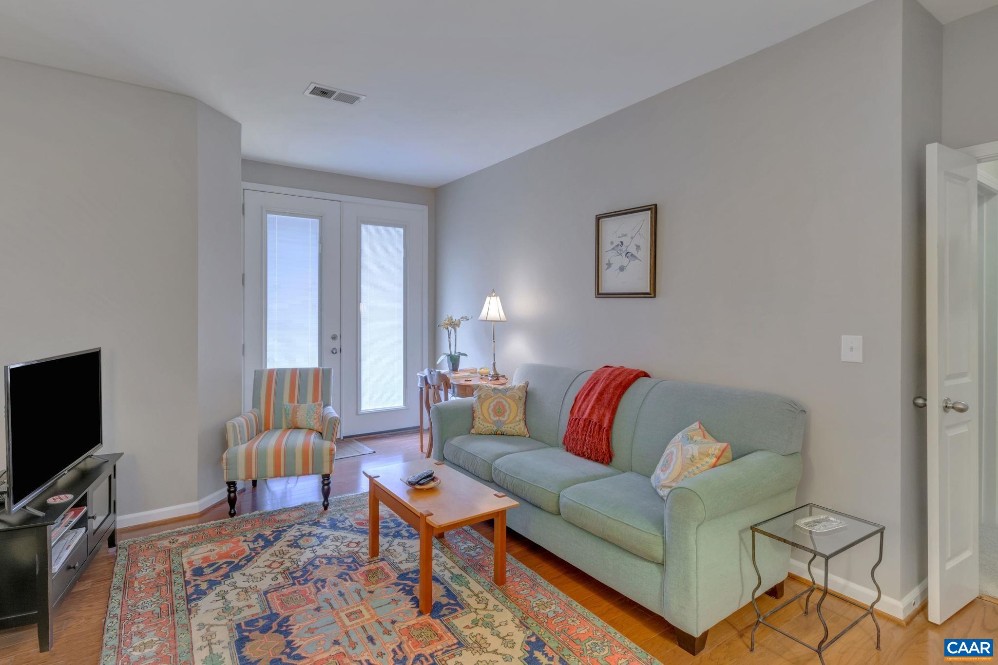 765 WALKER SQ Unit: 2D