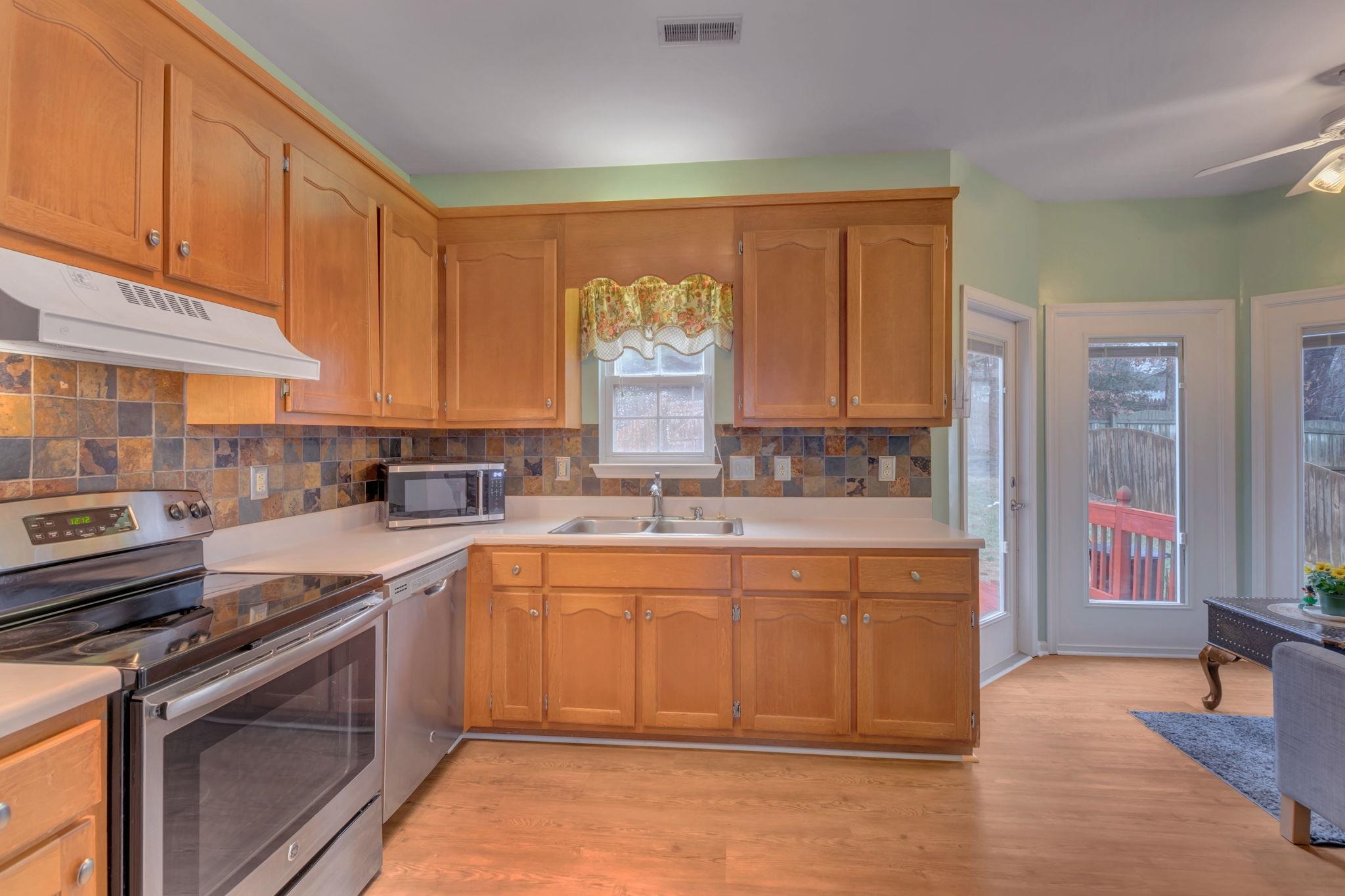 4704 BLUEJAY WAY