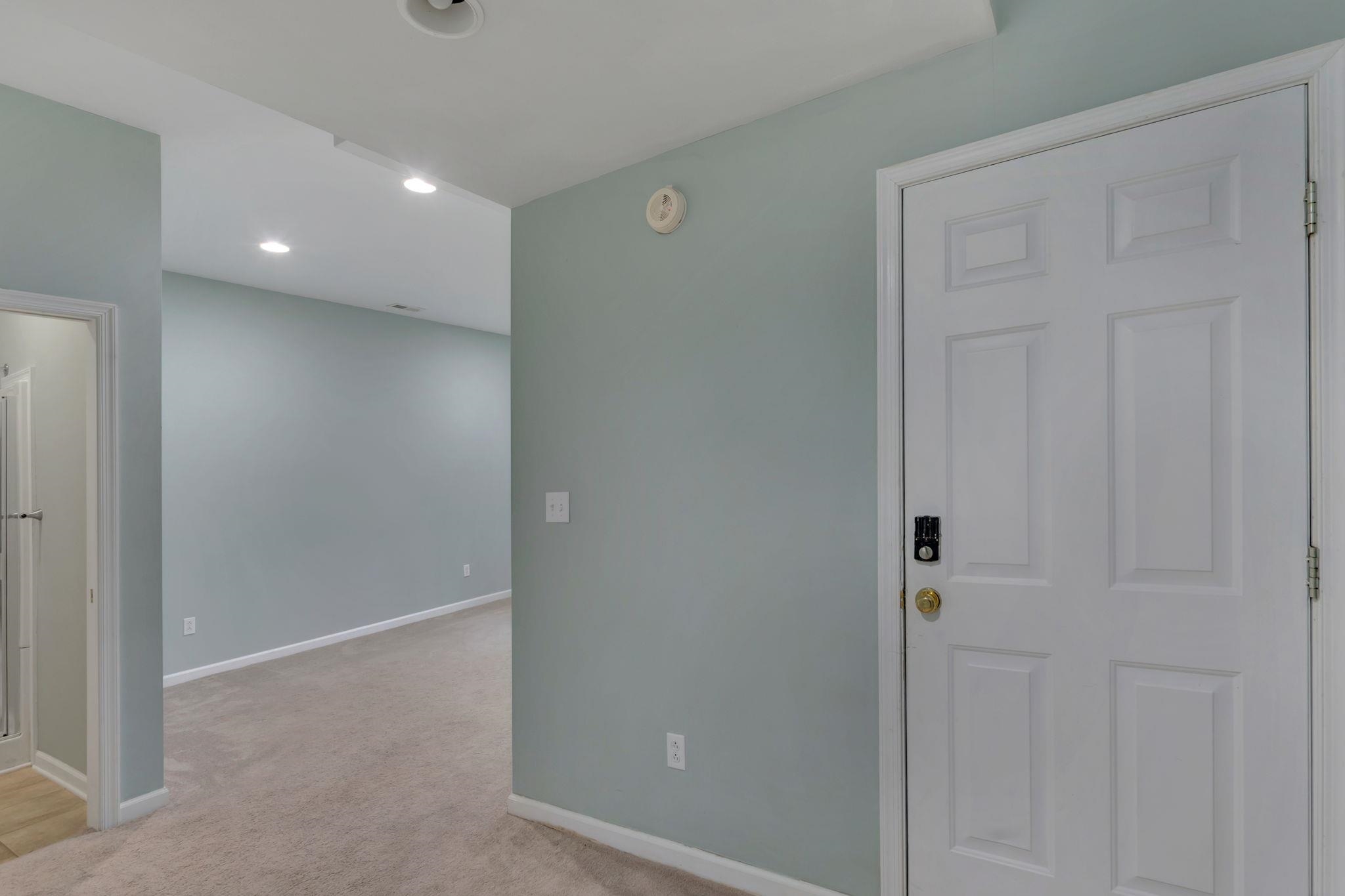 4704 BLUEJAY WAY