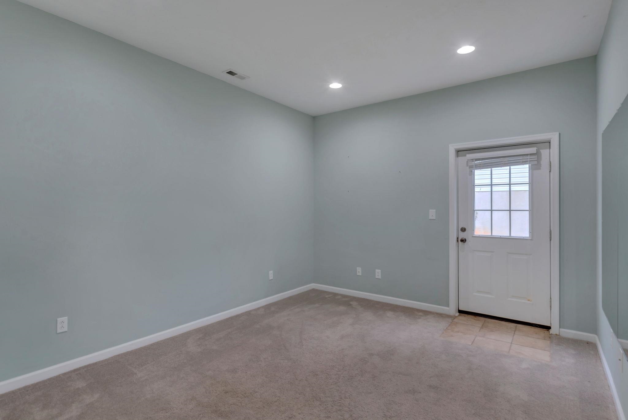 4704 BLUEJAY WAY