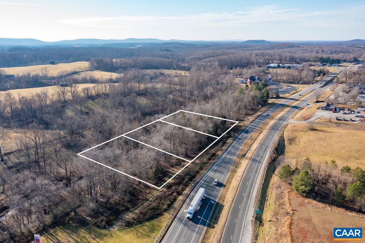 THOMAS NELSON HWY Unit: 16, 17, 18