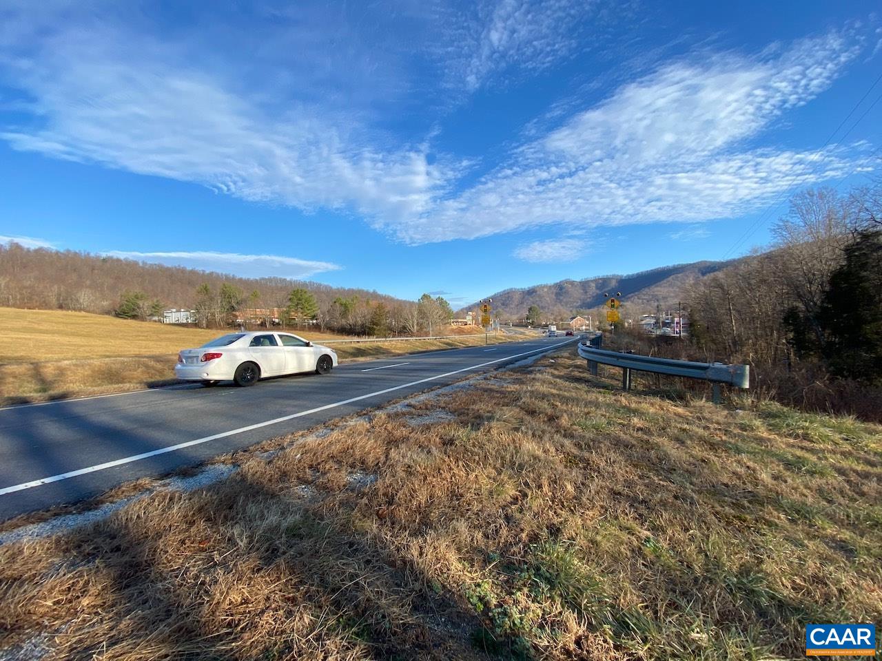 THOMAS NELSON HWY Unit: 16, 17, 18